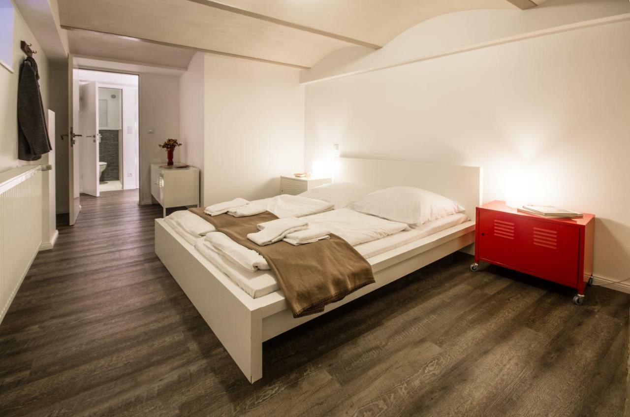 Quiet Courtyard Apartment Βερολίνο Εξωτερικό φωτογραφία